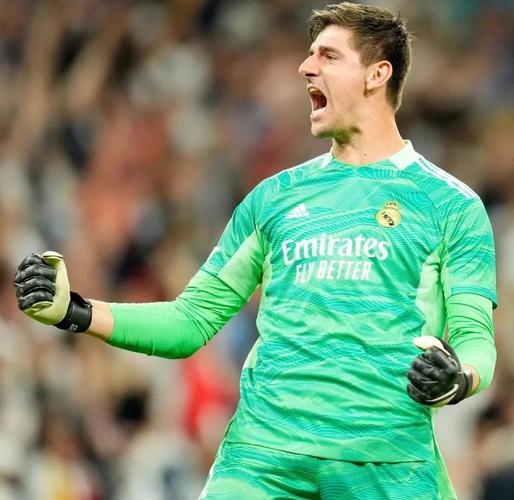 坚如磐石！库尔图瓦是本赛季西甲第一位完成10次零封的门将插图