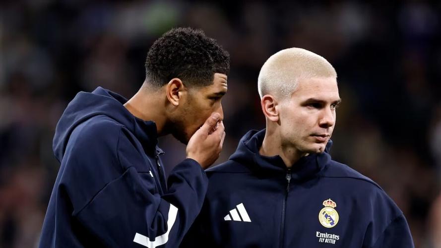 阿斯：马斯坦托诺对本菲卡表现糟糕，首发位置已被严重动摇