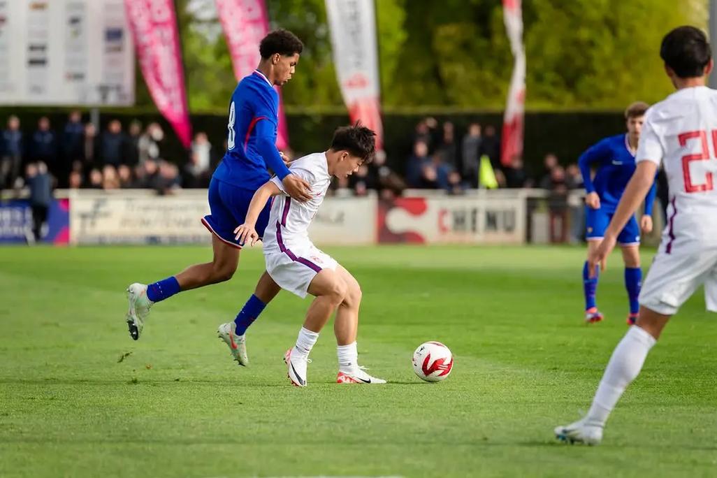 蒙太古杯：法国U16 4-1中国U16，吴比乐破门建功插图